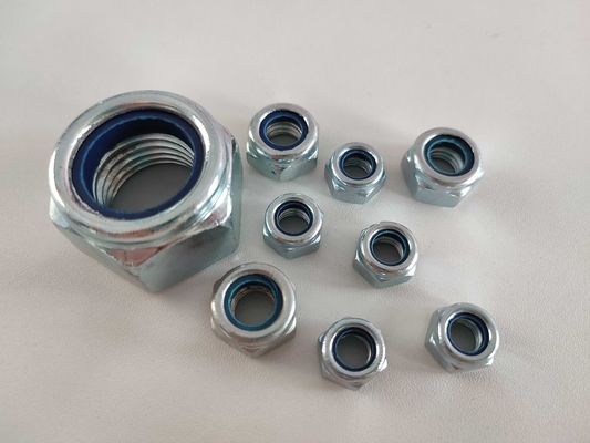 締める物の喧騒985のロックナットの炭素鋼亜鉛は青および白いめっきした
