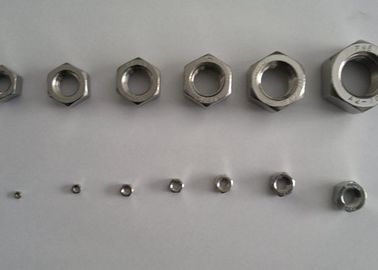 黒く/黄色/白い六角頭のくだらない六角形の上のロックナットDIN 934の炭素鋼