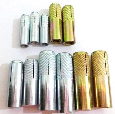 4.8コンクリートの拡張のアンカーM8 M12亜鉛によってめっきされるUnifixの等級の低下